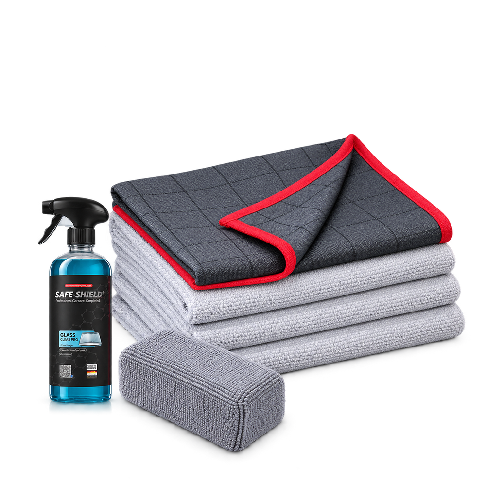 Zestaw do aplikacji Glass-Coat: 150 ml płynu do szyb, jeden Glass Carbon Towel, trzy mikrofibry i miniaplikator